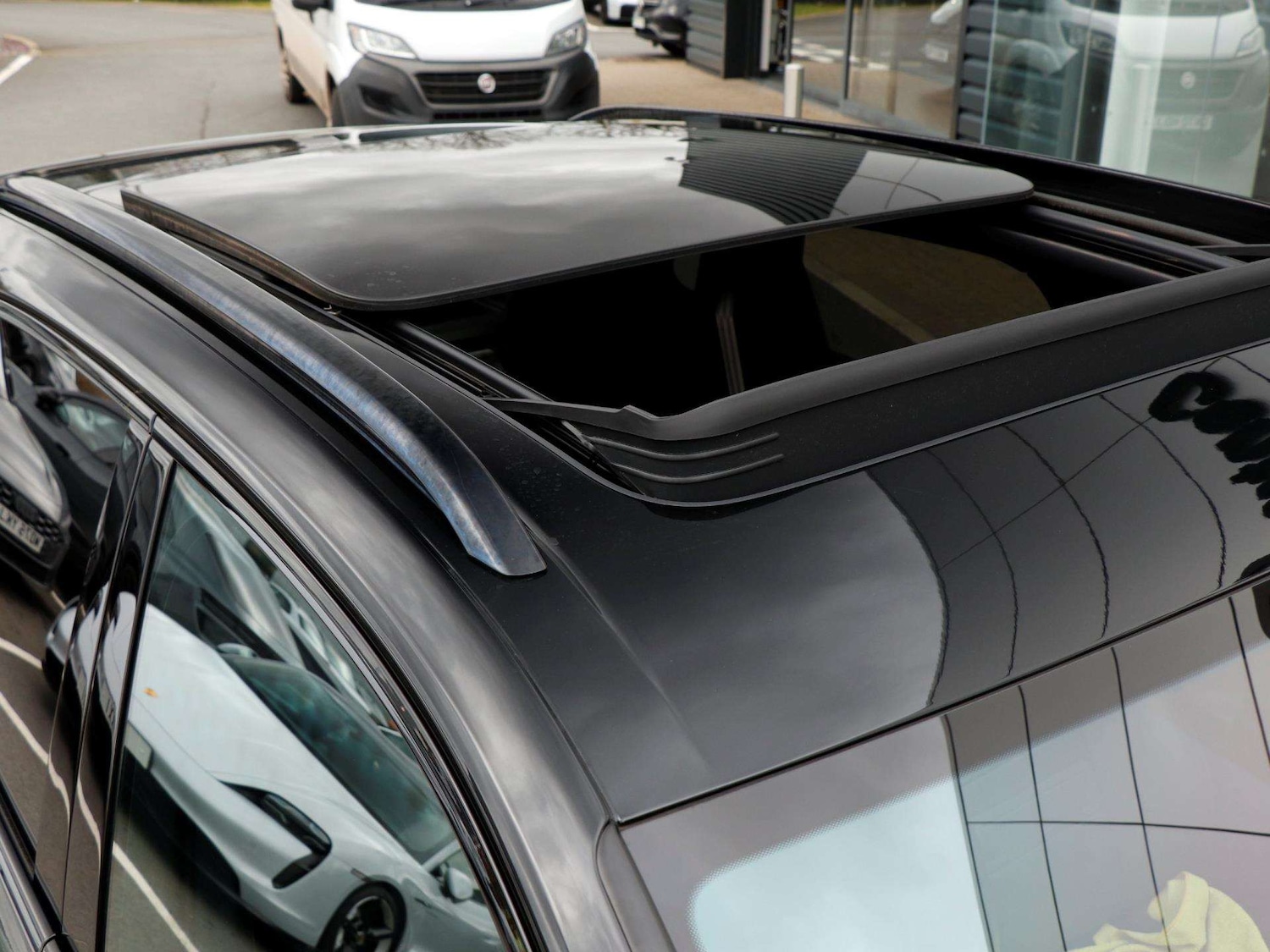 Used Porsche Cayenne 2023 for sale - 77726894: Photo 34