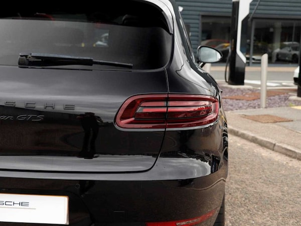 Used Porsche Macan 2018 for sale - 75496751: Photo 30