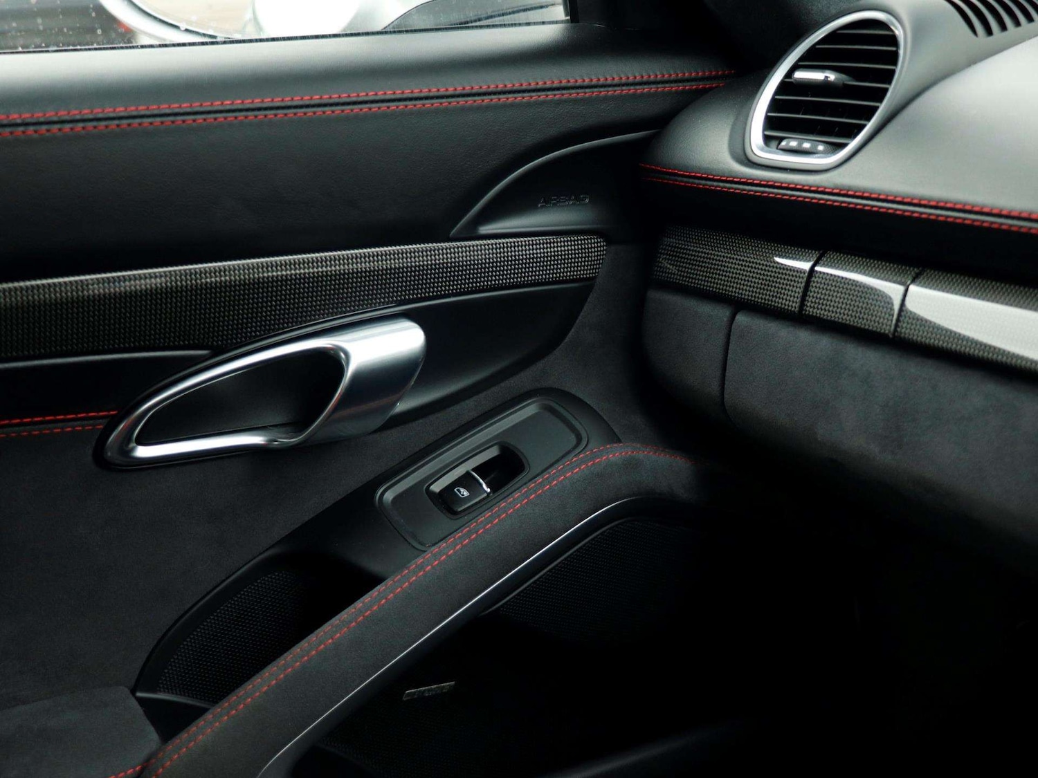 Used Porsche Cayman 2019 for sale - 76746133: Photo 23