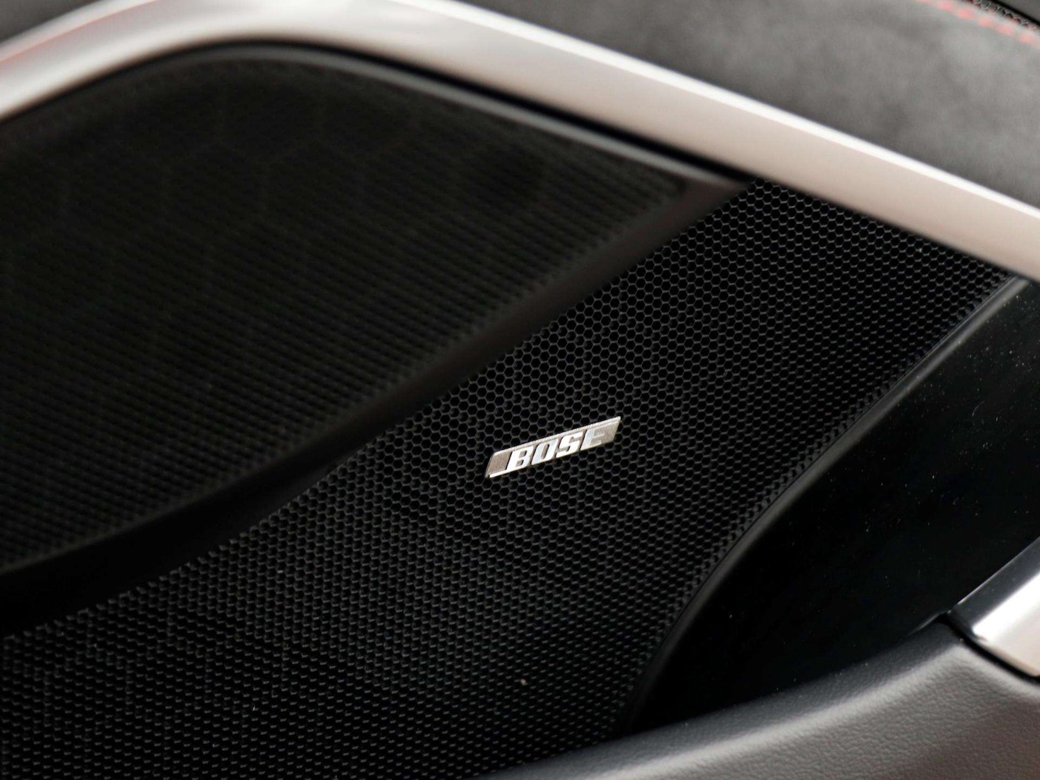 Used Porsche Cayman 2019 for sale - 76746133: Photo 24