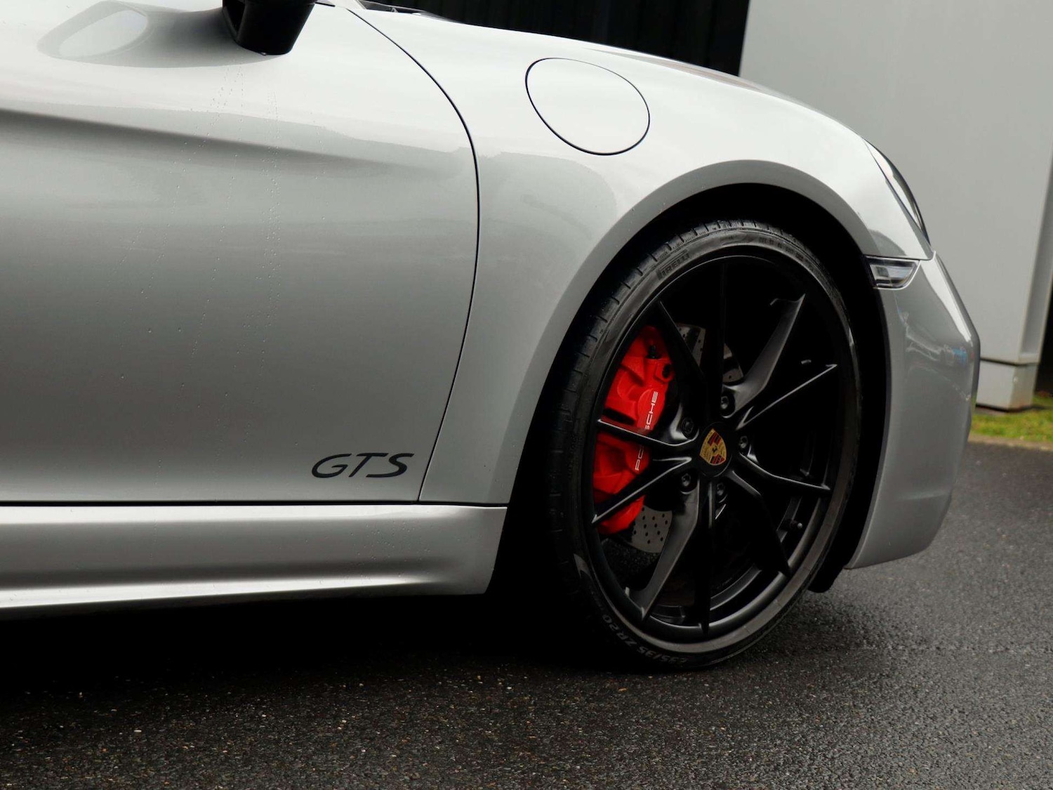 Used Porsche Cayman 2019 for sale - 76746133: Photo 34