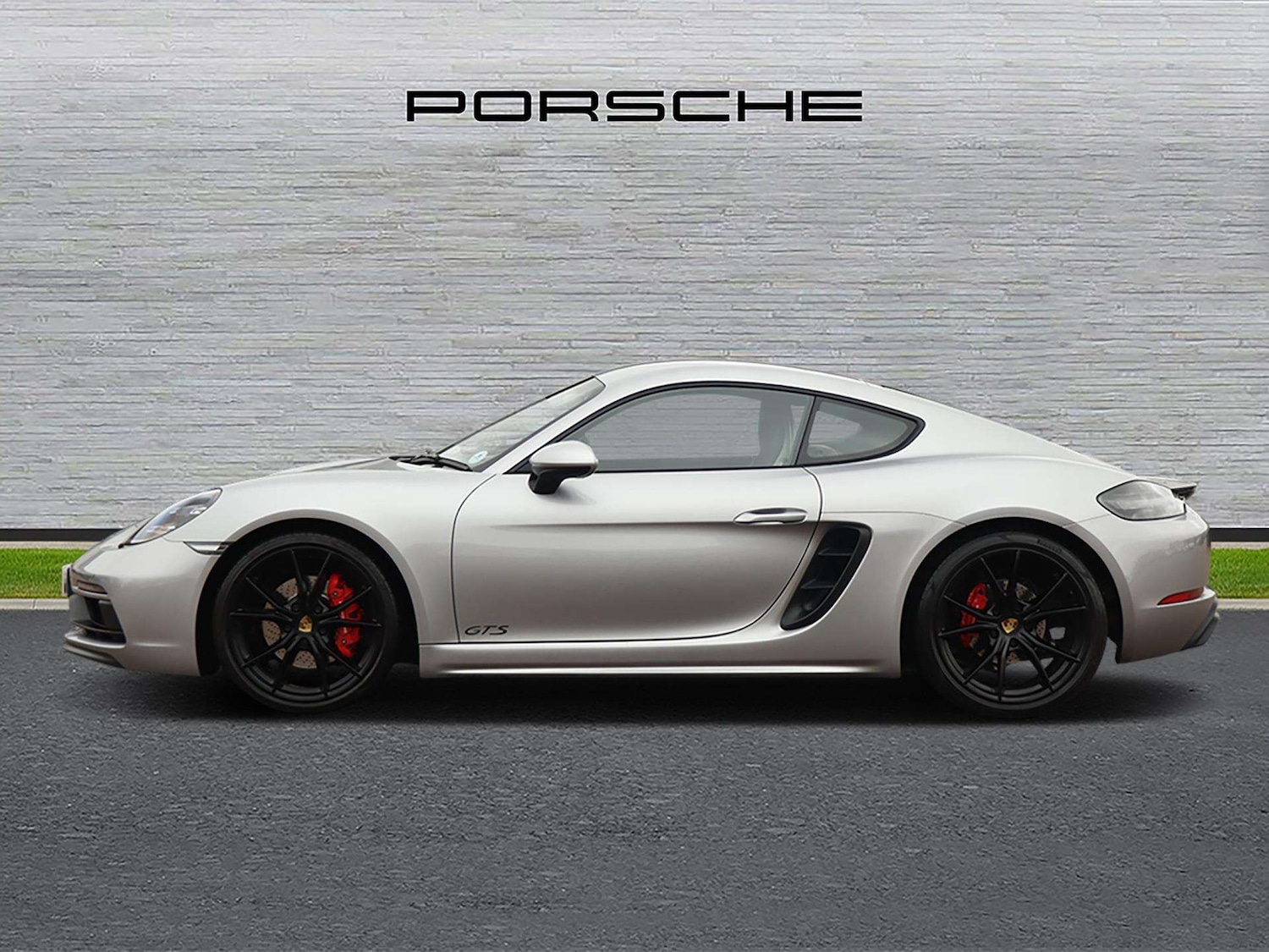 Used Porsche Cayman 2019 for sale - 76746133: Photo 6