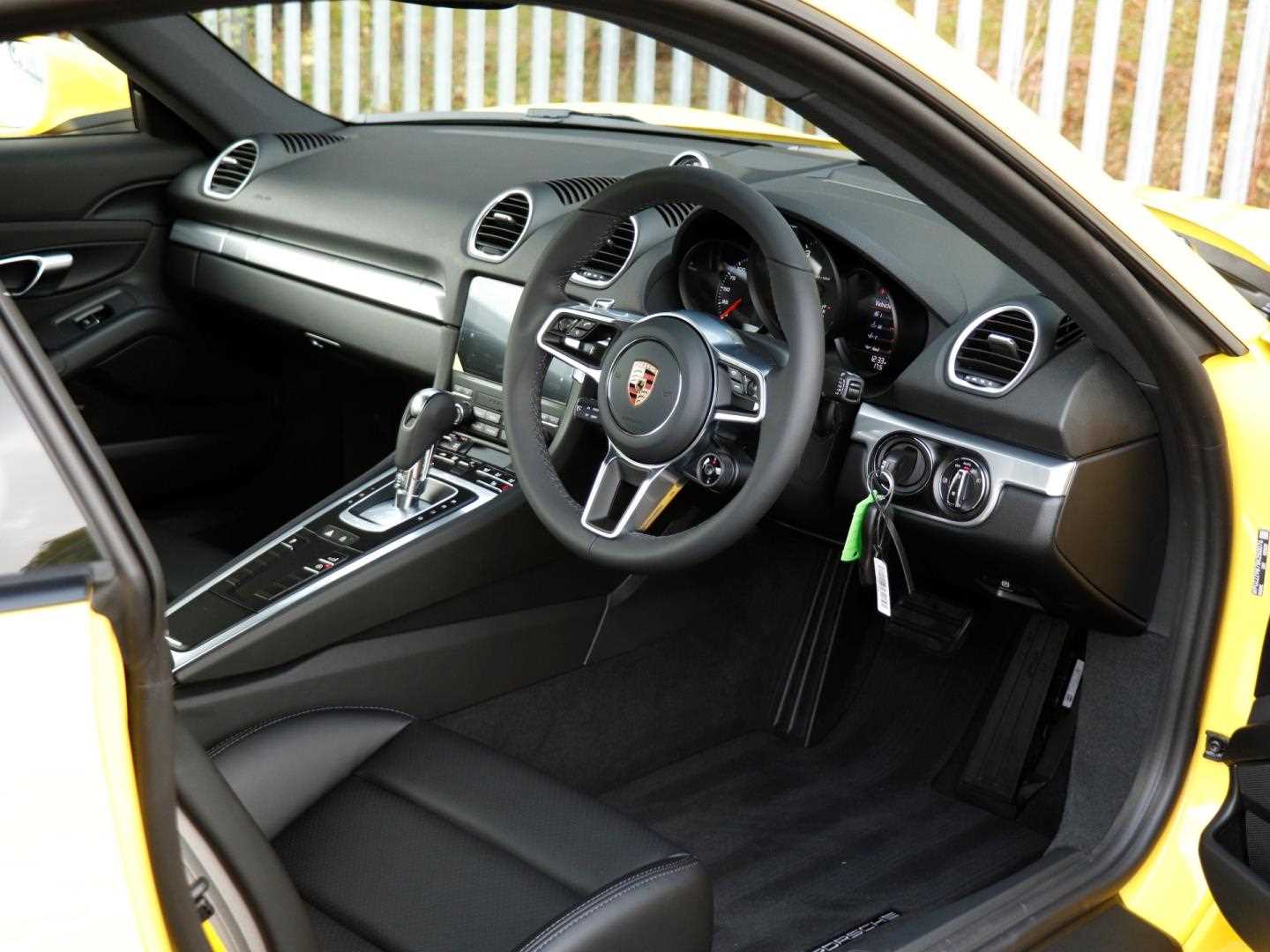 Used Porsche Other 2025 for sale - 75699463: Photo 10