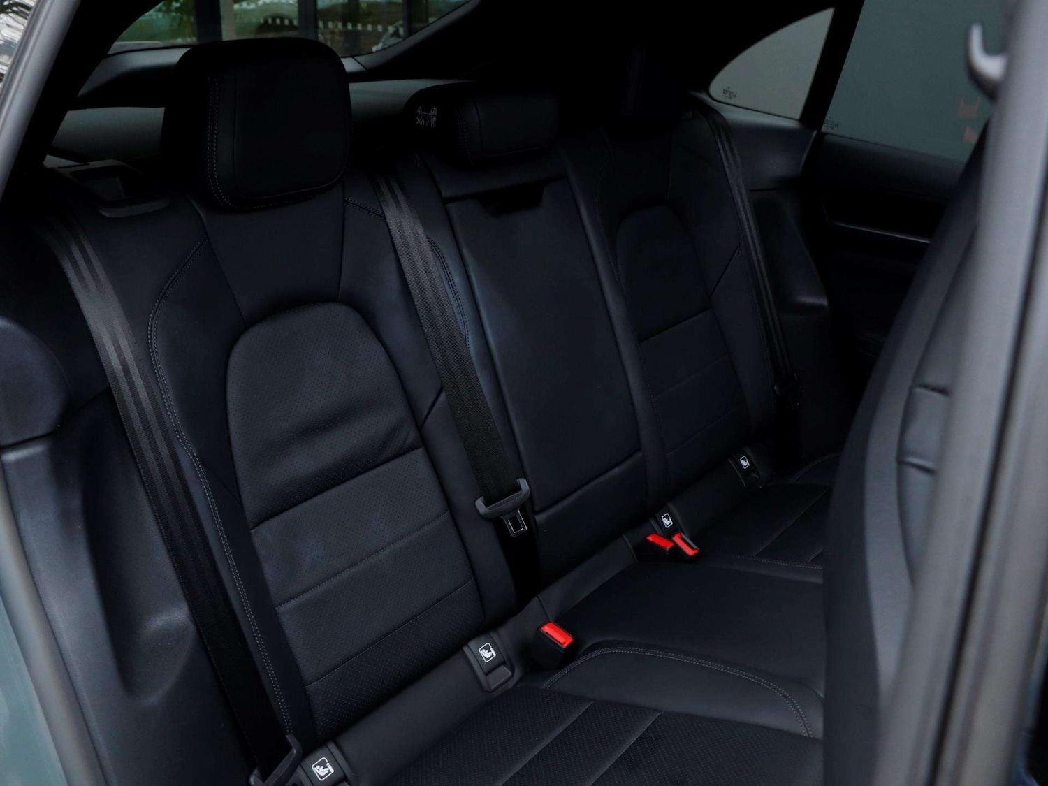 Used Porsche Macan 2024 for sale - 77076467: Photo 25