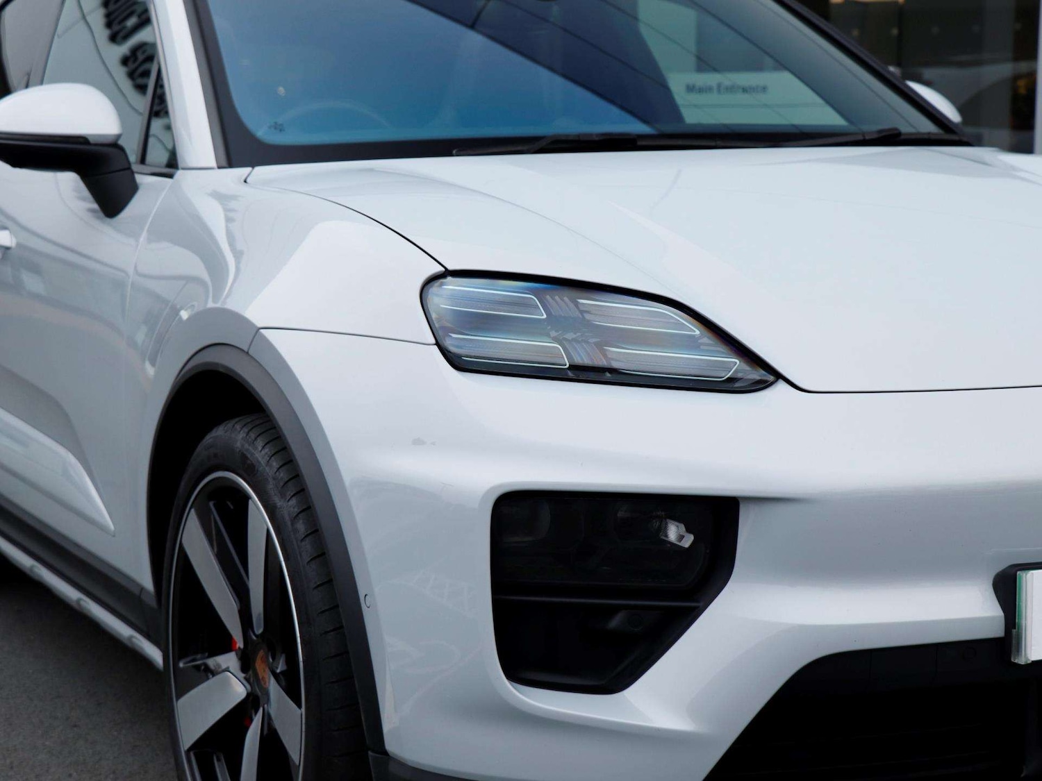 Used Porsche Macan 2024 for sale - 77076467: Photo 34