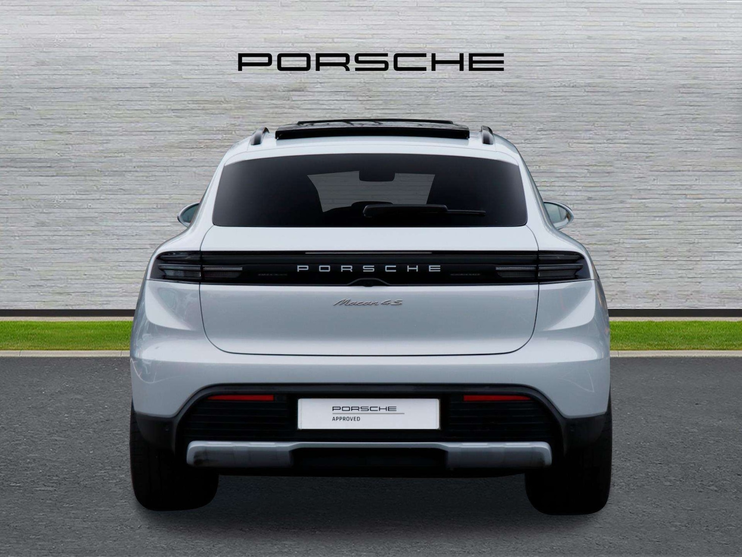 Used Porsche Macan 2024 for sale - 77076467: Photo 4