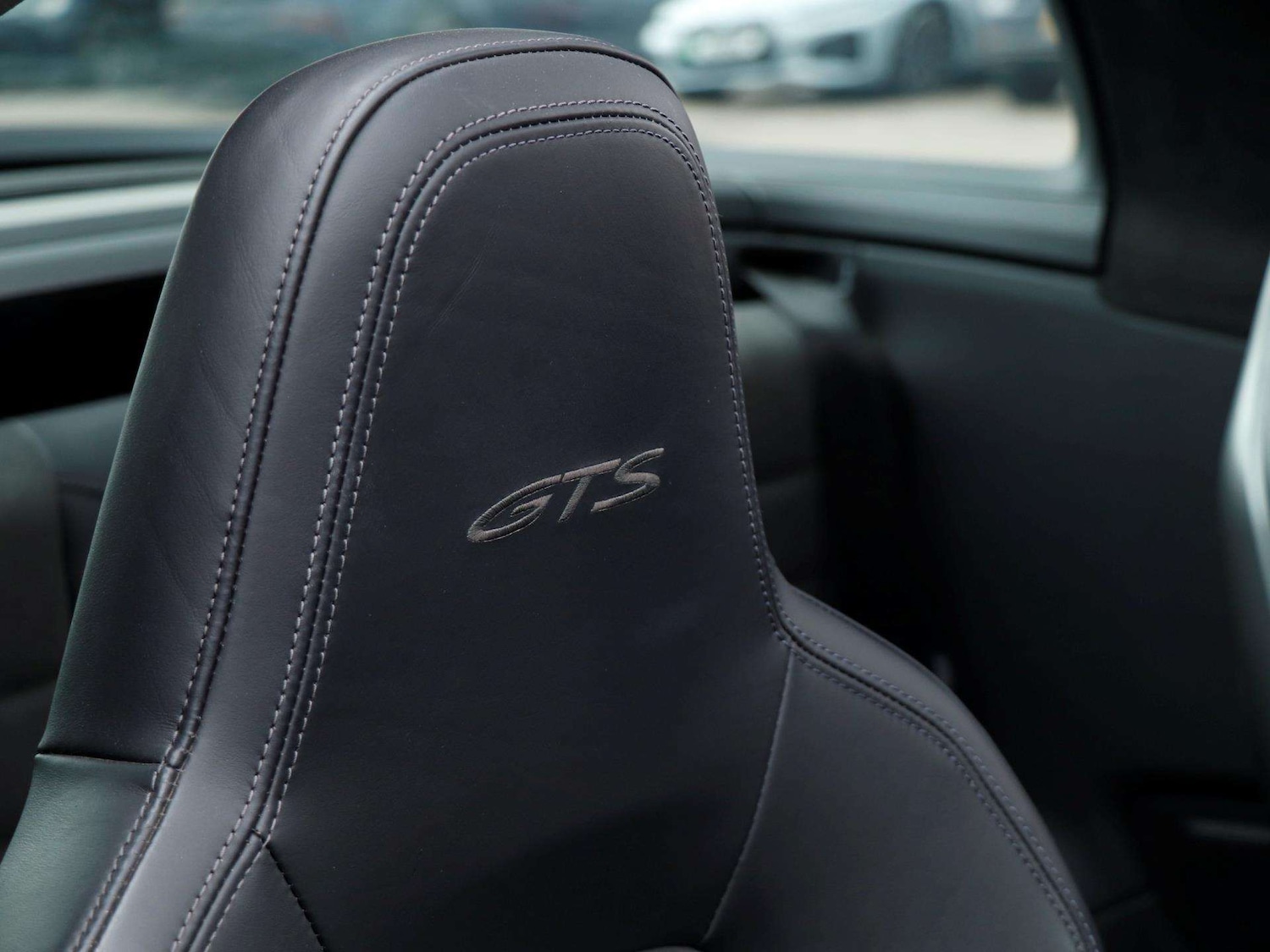 Used Porsche 911 2022 for sale - 77928808: Photo 24