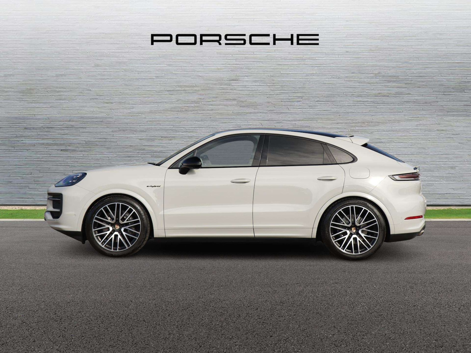 Used Porsche Cayenne 2026 for sale - 77772291: Photo 4