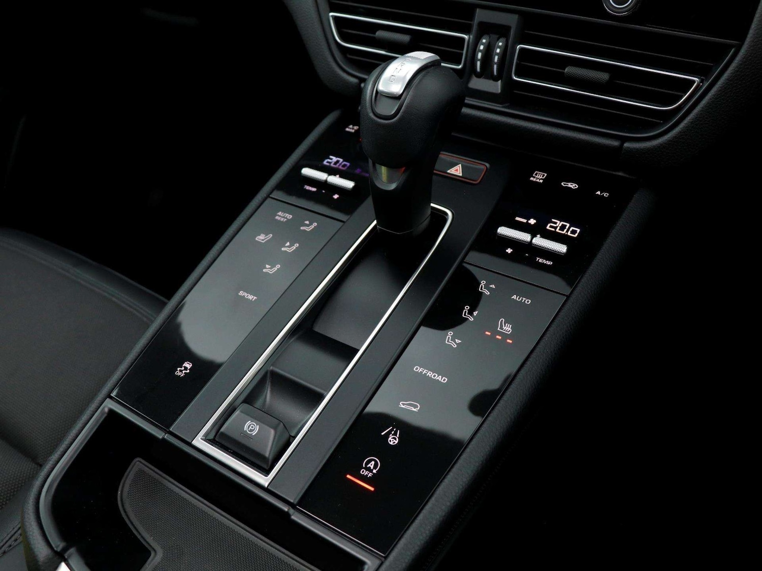 Used Porsche Macan 2024 for sale - 77686442: Photo 19