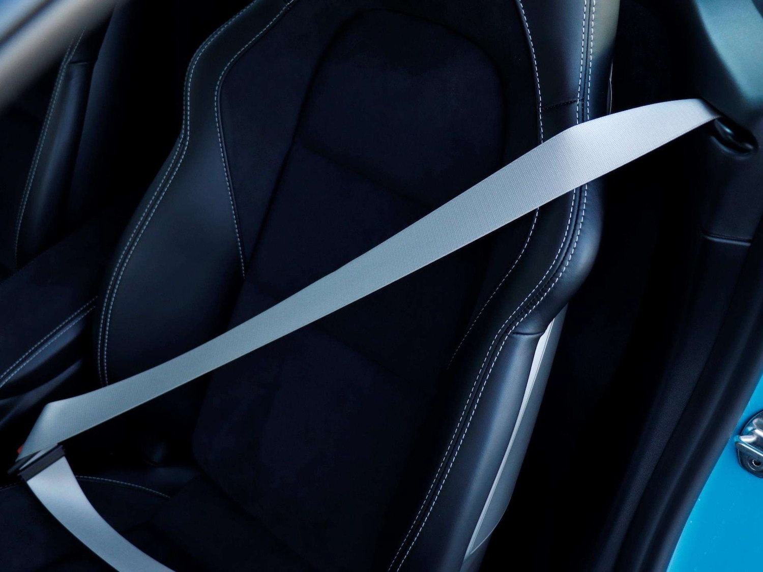 Used Porsche Cayman 2021 for sale - 76804835: Photo 28