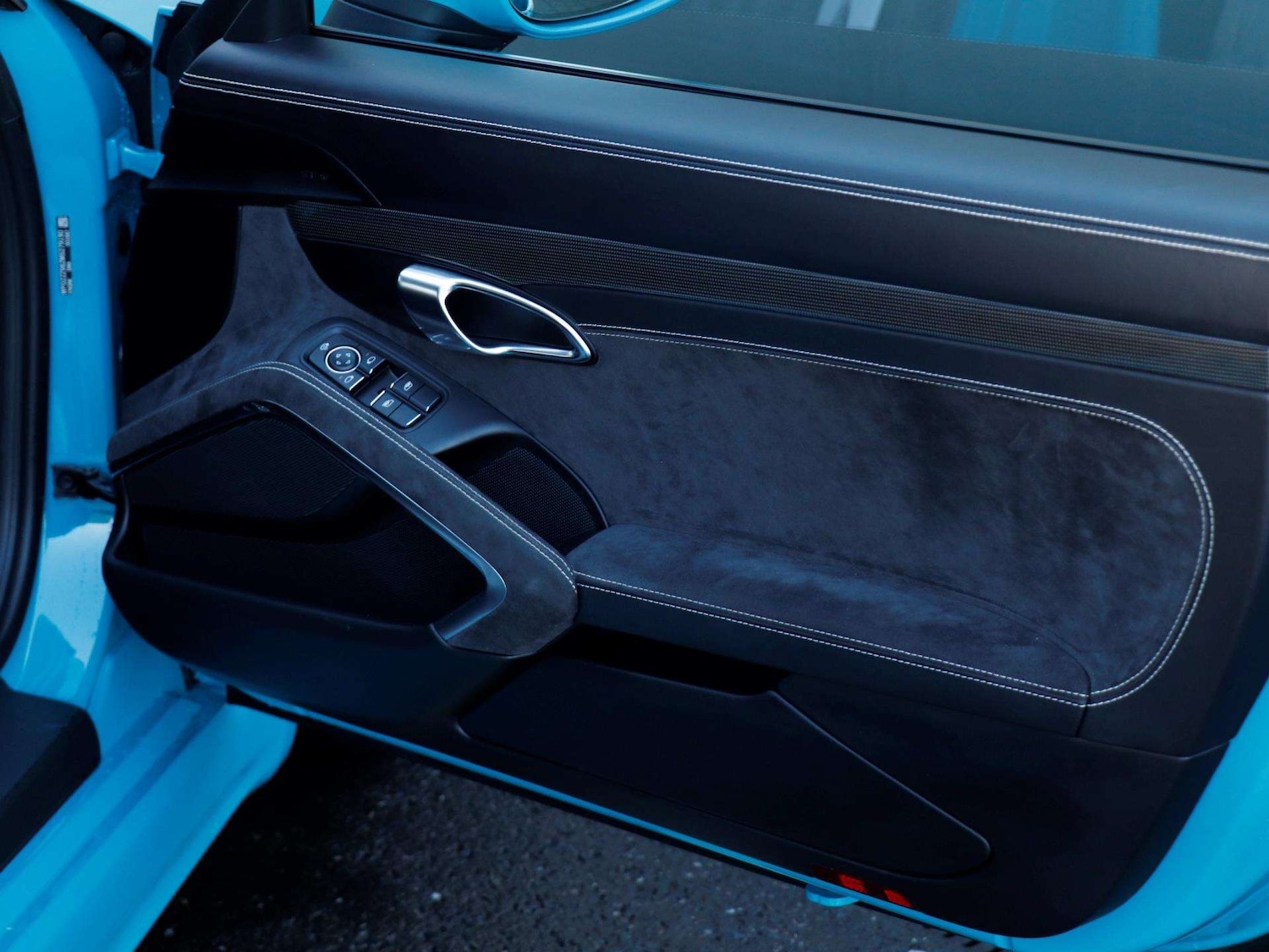 Used Porsche Cayman 2021 for sale - 76804835: Photo 29