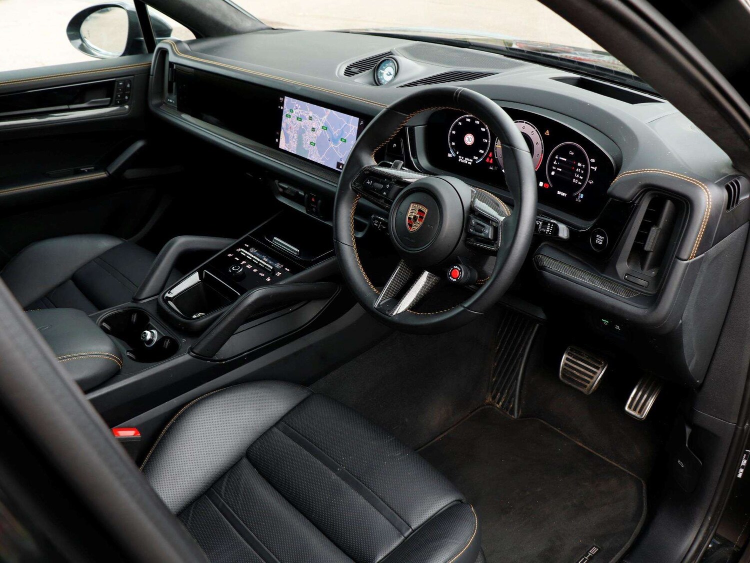 Used Porsche Cayenne 2024 for sale - 78104832: Photo 10