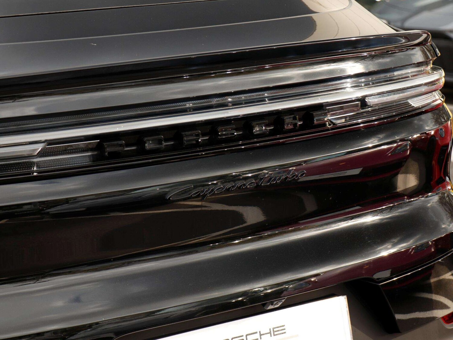 Used Porsche Cayenne 2024 for sale - 78104832: Photo 32