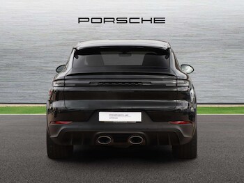 Used Porsche Cayenne 2024 for sale - 78104832: Photo