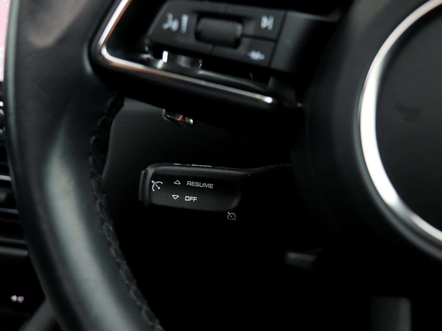 Used Porsche Macan 2023 for sale - 76421213: Photo 20