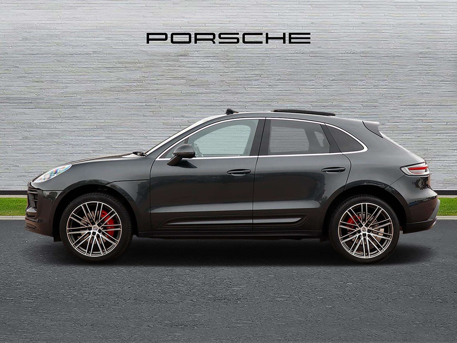 Used Porsche Macan 2023 for sale - 76421213: Photo 6