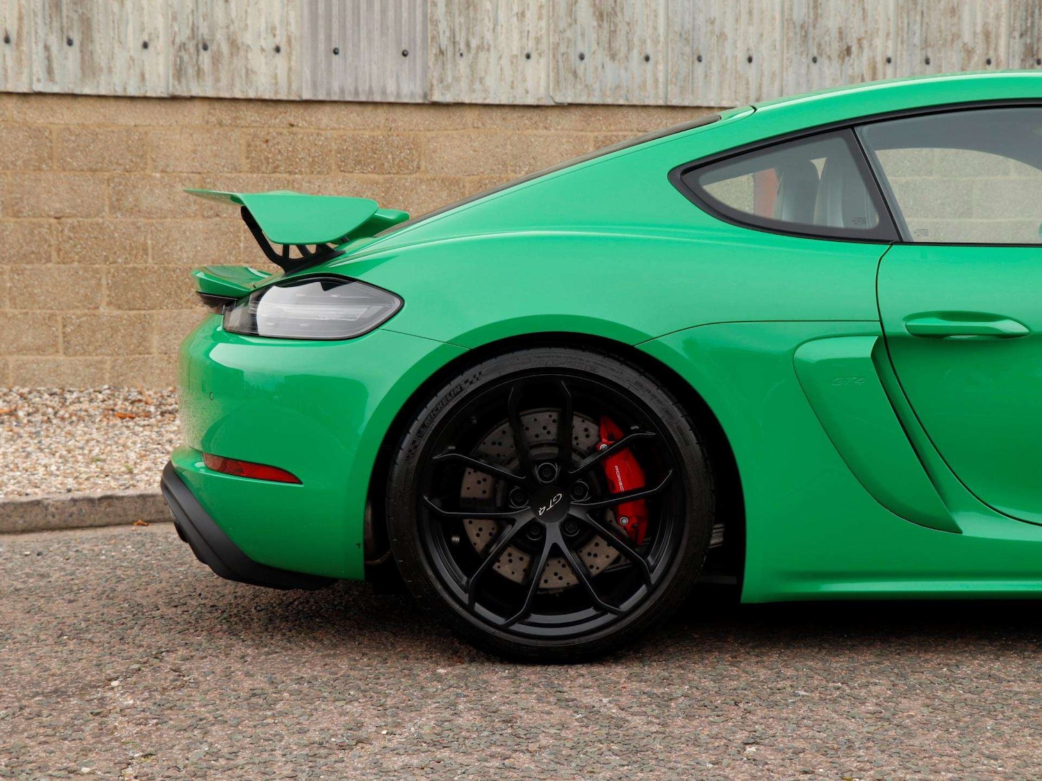 Used Porsche Cayman 2021 for sale - 76668925: Photo 30