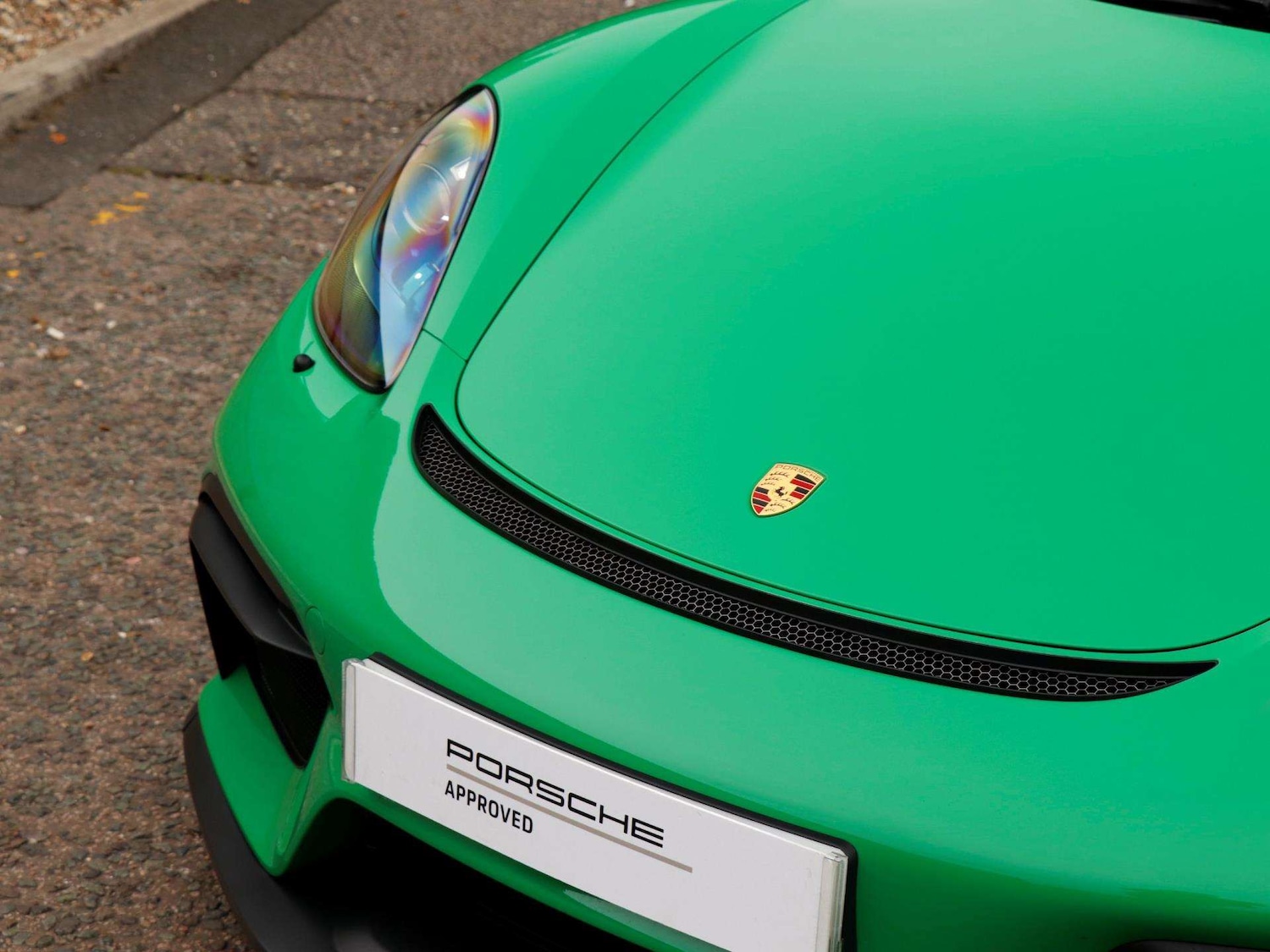 Used Porsche Cayman 2021 for sale - 76668925: Photo 34