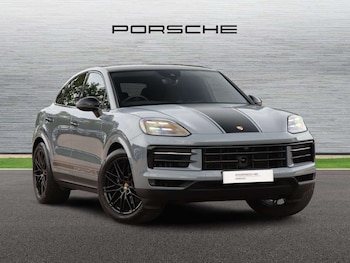 Used Porsche Cayenne 2024 for sale - 78754750: Photo