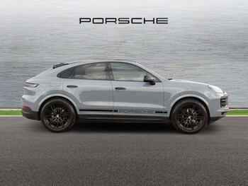 Used Porsche Cayenne 2024 for sale - 78754750: Photo