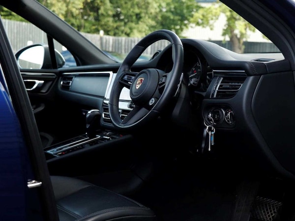Used Porsche Macan 2024 for sale - 75710885: Photo 12