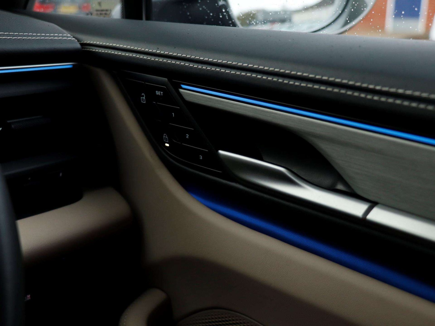 Used Porsche Macan 2024 for sale - 77232917: Photo 21