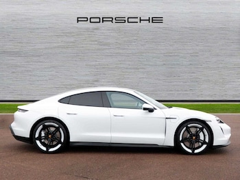 Used Porsche Taycan 2023 for sale - 75535344: Photo
