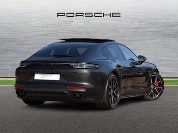Used Porsche Panamera 2023 for sale - 78451773: Photo