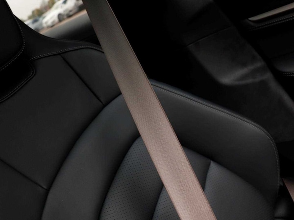 Used Porsche Taycan 2024 for sale - 73996452: Photo 29