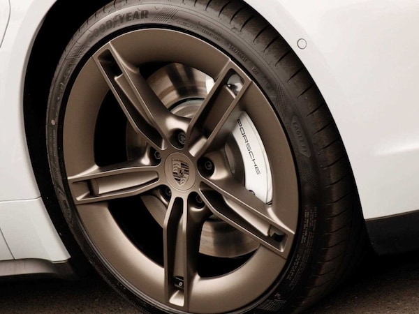 Used Porsche Taycan 2024 for sale - 73996452: Photo 30