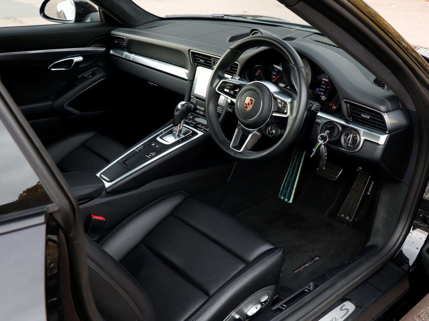 Used Porsche 911 2016 for sale - 76460095: Photo 10