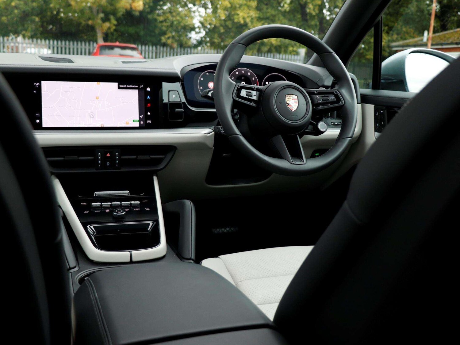 Used Porsche Cayenne 2025 for sale - 76004343: Photo 12