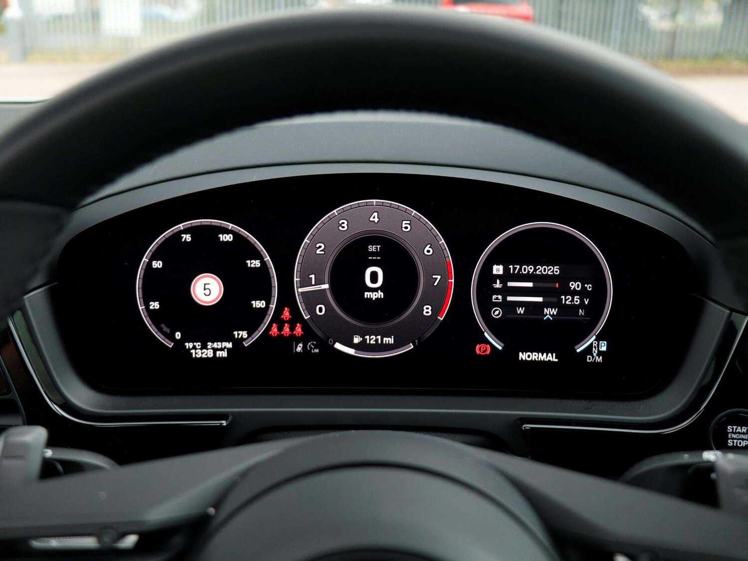 Used Porsche Cayenne 2025 for sale - 76004343: Photo 13