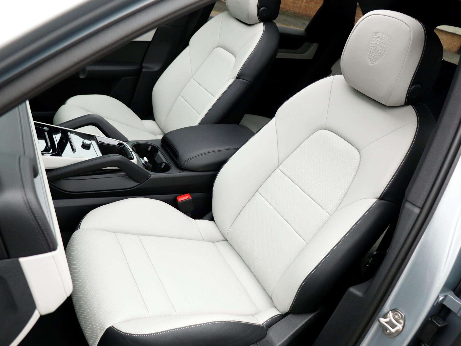 Used Porsche Cayenne 2025 for sale - 76004343: Photo 23