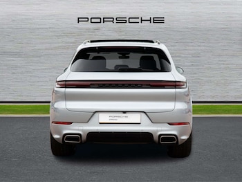 Used Porsche Cayenne 2025 for sale - 76004343: Photo