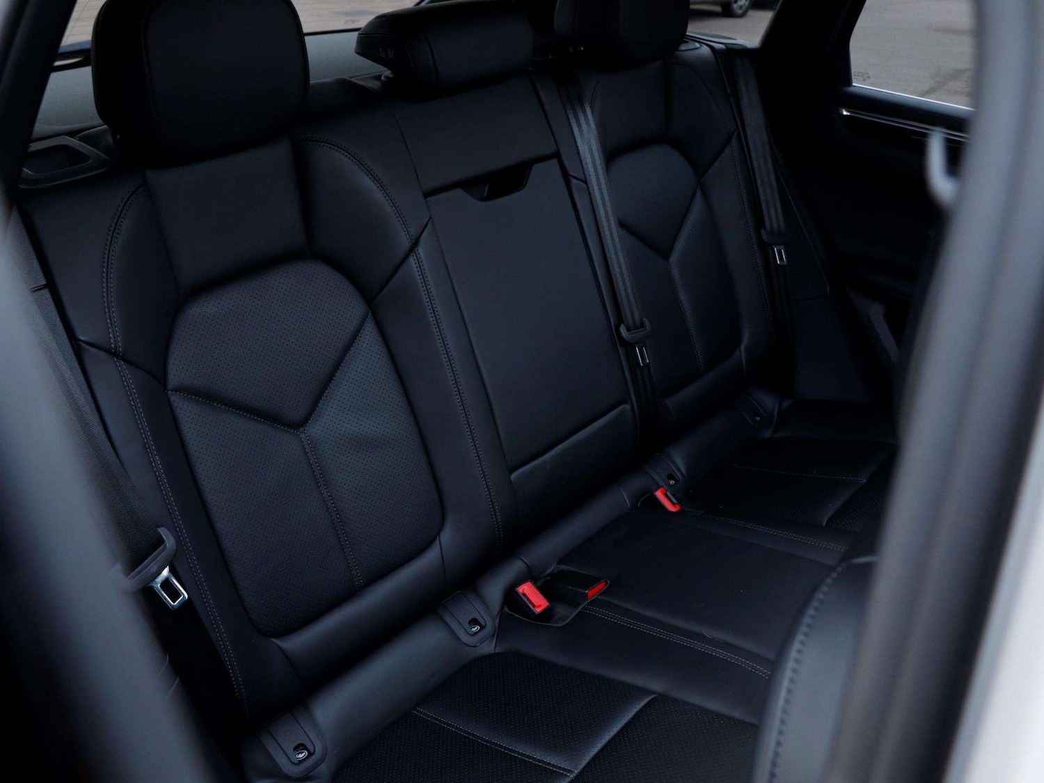 Used Porsche Macan 2023 for sale - 77000139: Photo 26