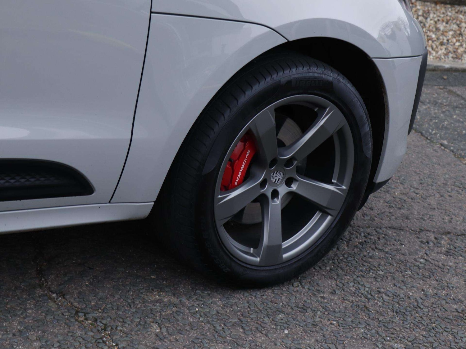 Used Porsche Macan 2023 for sale - 77000139: Photo 32