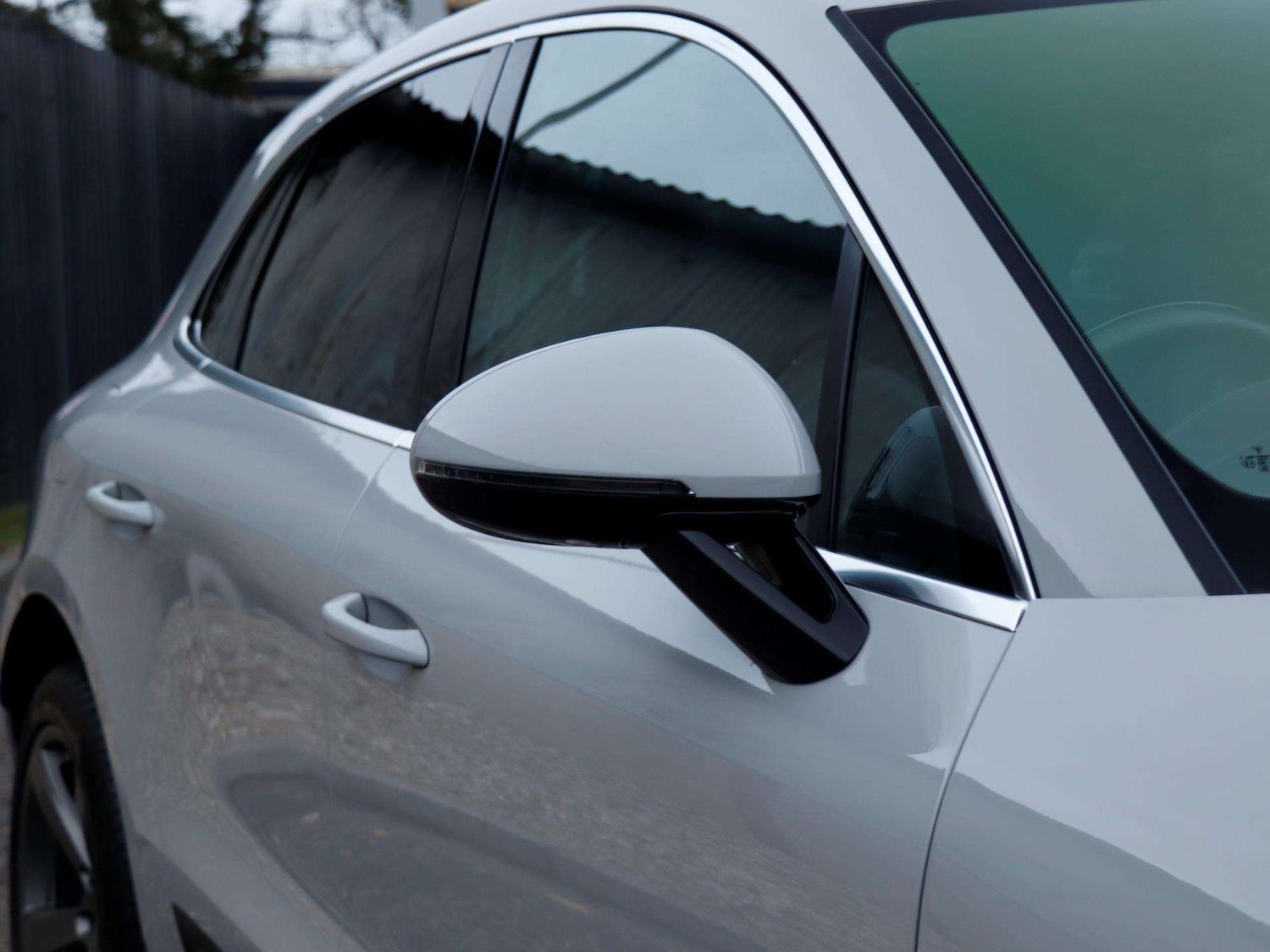 Used Porsche Macan 2023 for sale - 77000139: Photo 35