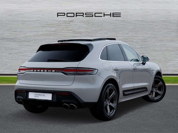 Used Porsche Macan 2023 for sale - 77000139: Photo
