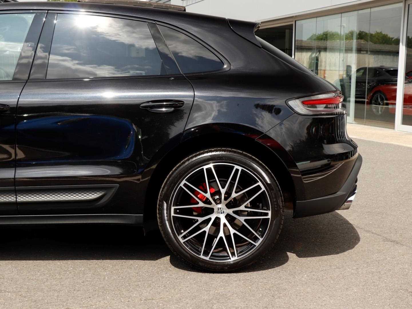 Vehicle 33