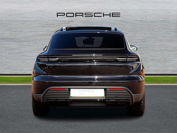 Used Porsche Macan 2025 for sale - 75759939: Photo