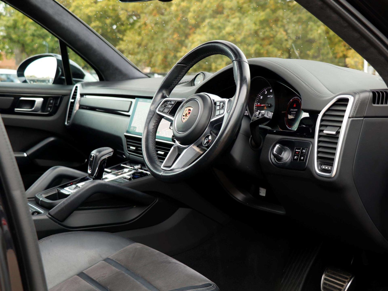 Used Porsche Cayenne 2020 for sale - 76156262: Photo 11