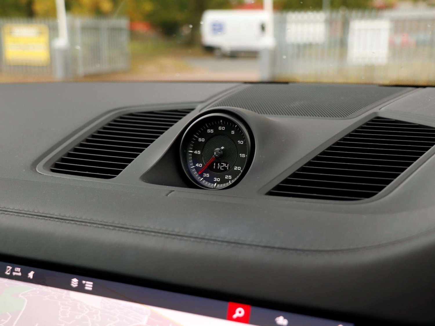 Used Porsche Cayenne 2020 for sale - 76156262: Photo 14