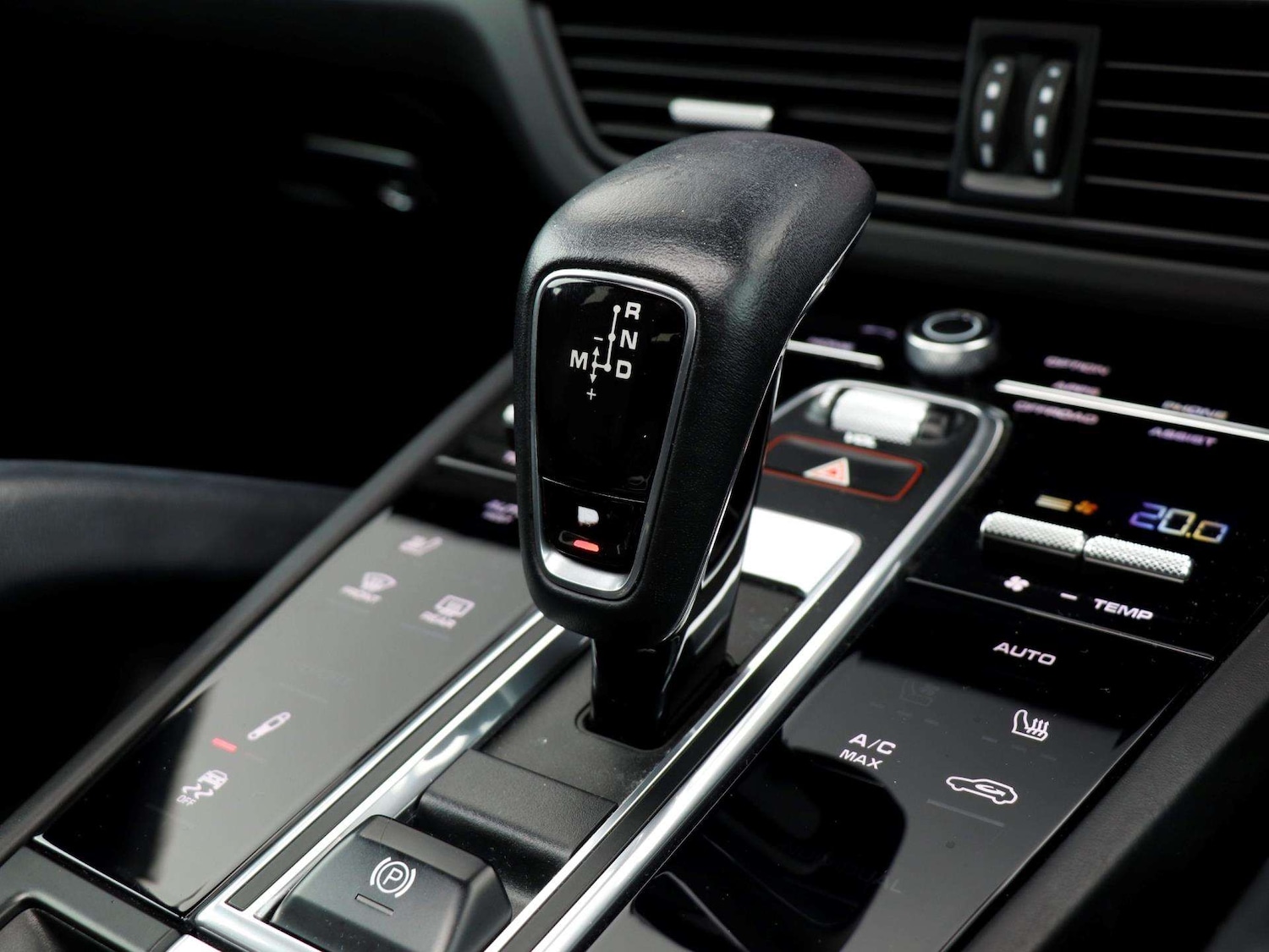 Used Porsche Cayenne 2020 for sale - 76156262: Photo 16