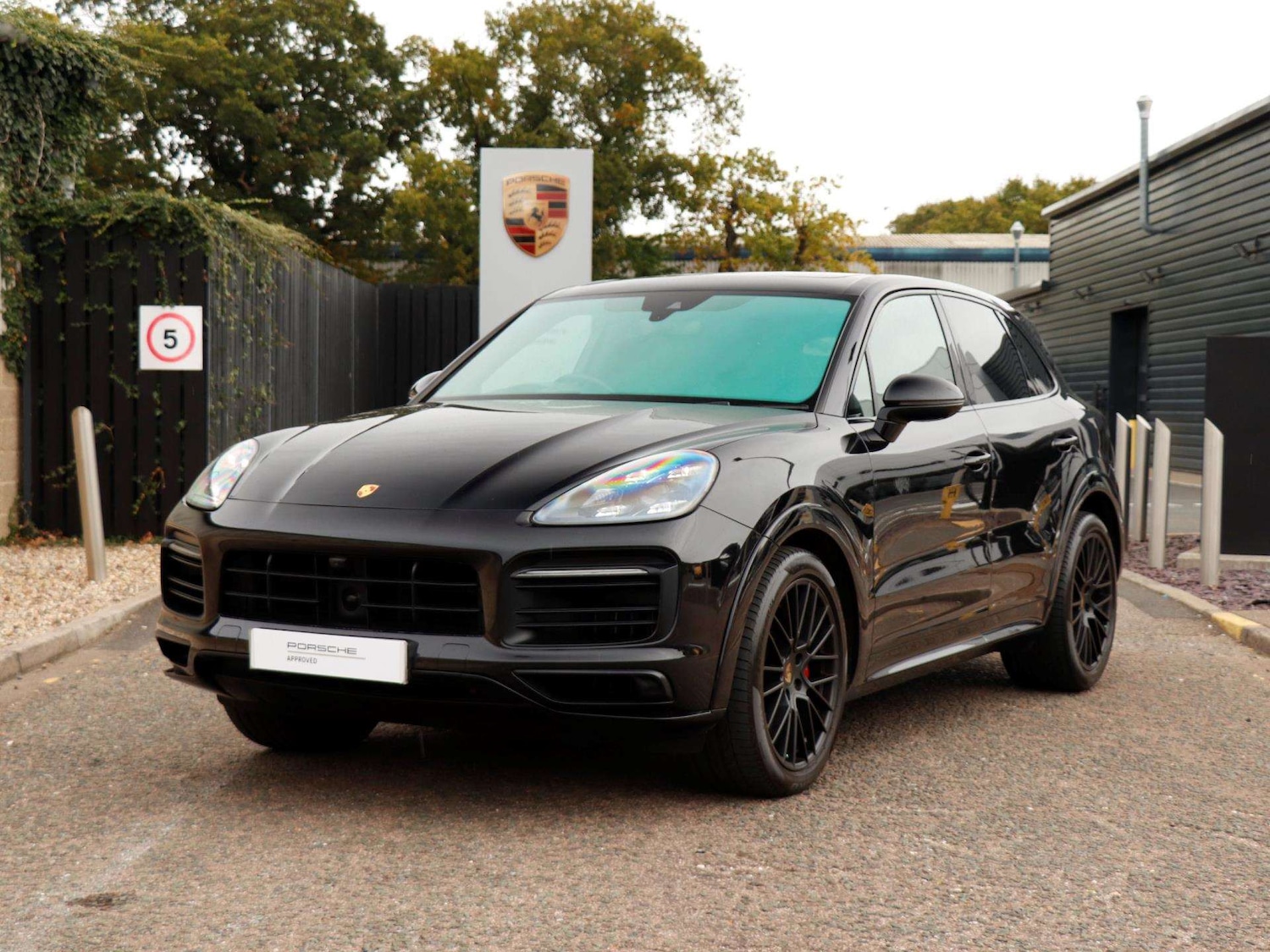Used Porsche Cayenne 2020 for sale - 76156262: Photo 34