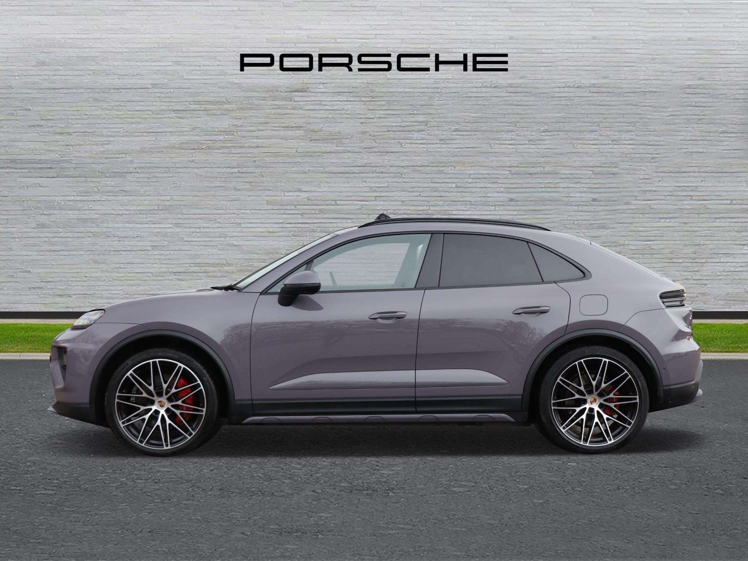 Used Porsche Macan 2025 for sale - 77308361: Photo 6