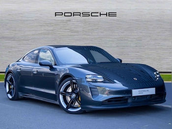Used Porsche Taycan 2020 for sale - 76113394: Photo