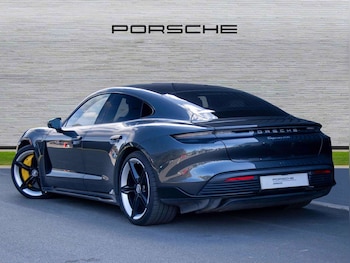 Used Porsche Taycan 2020 for sale - 76113394: Photo