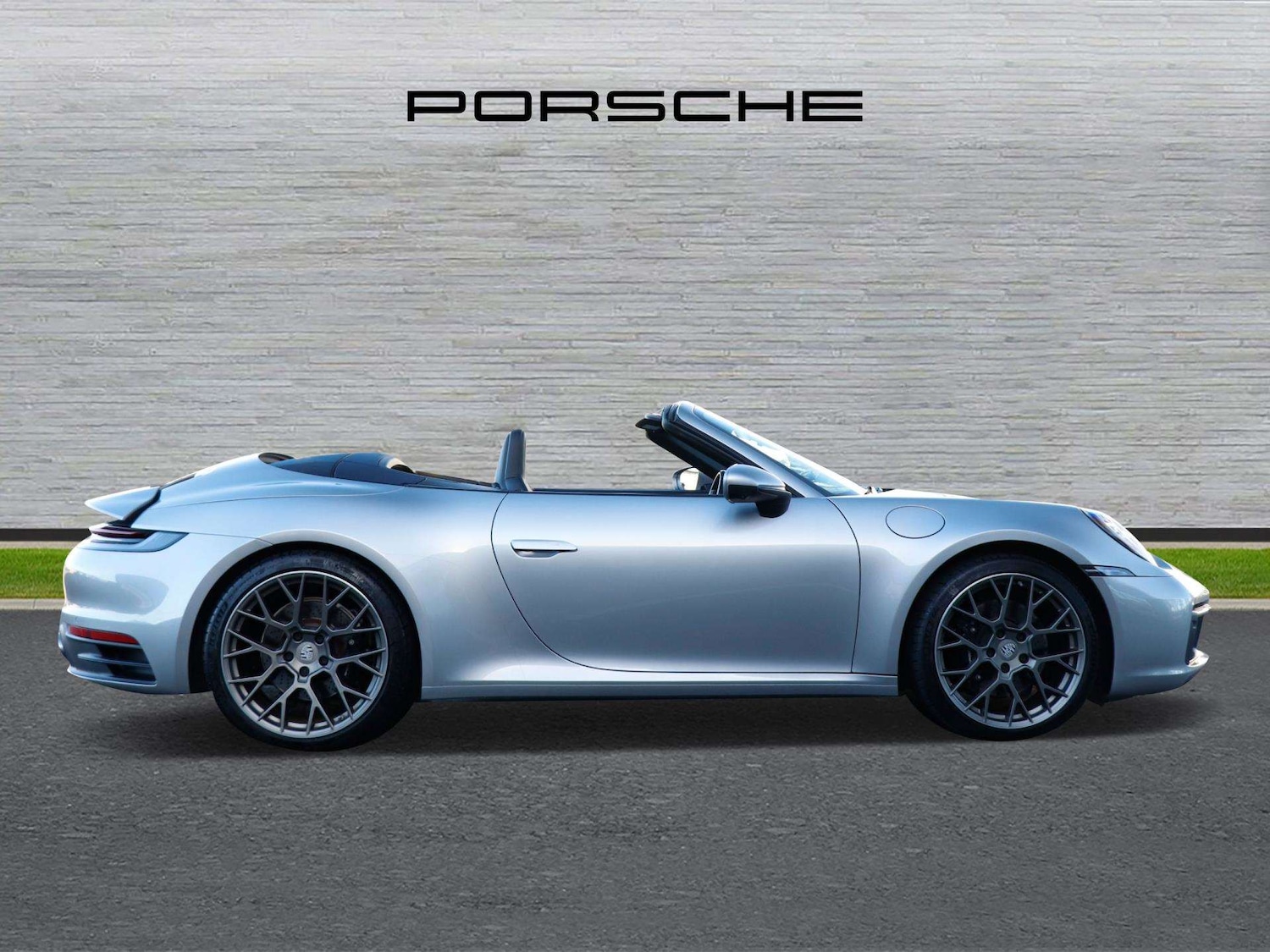 Used Porsche 911 2023 for sale - 77082948: Photo 2