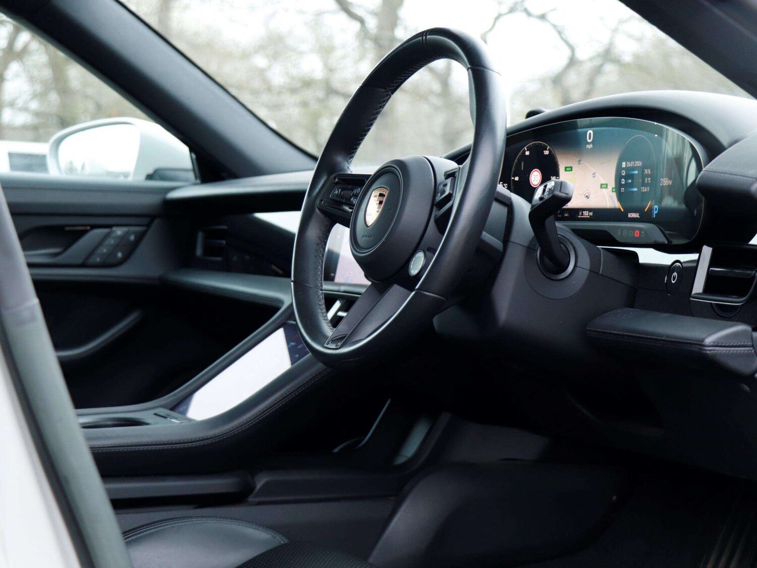 Used Porsche Taycan 2022 for sale - 77361272: Photo 12